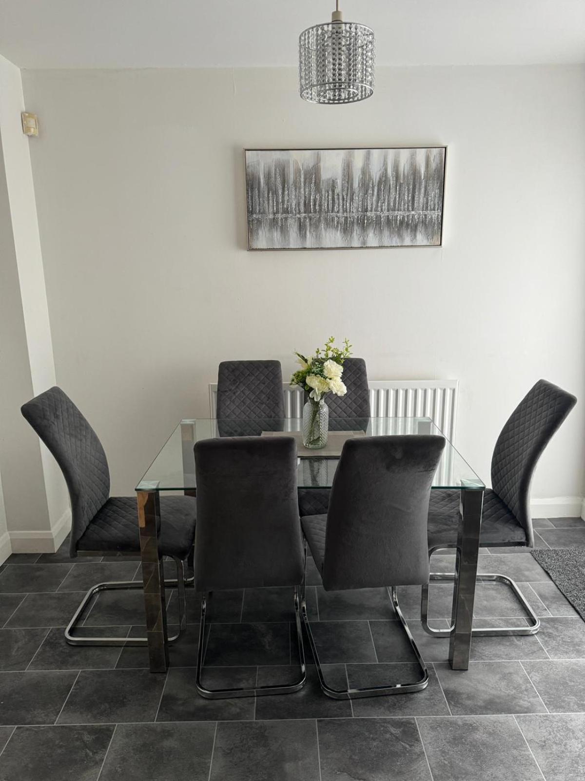Home Sleeps5-Netflix-Parking-Near City Centre-Etihad-Coop Live Manchester Exterior photo